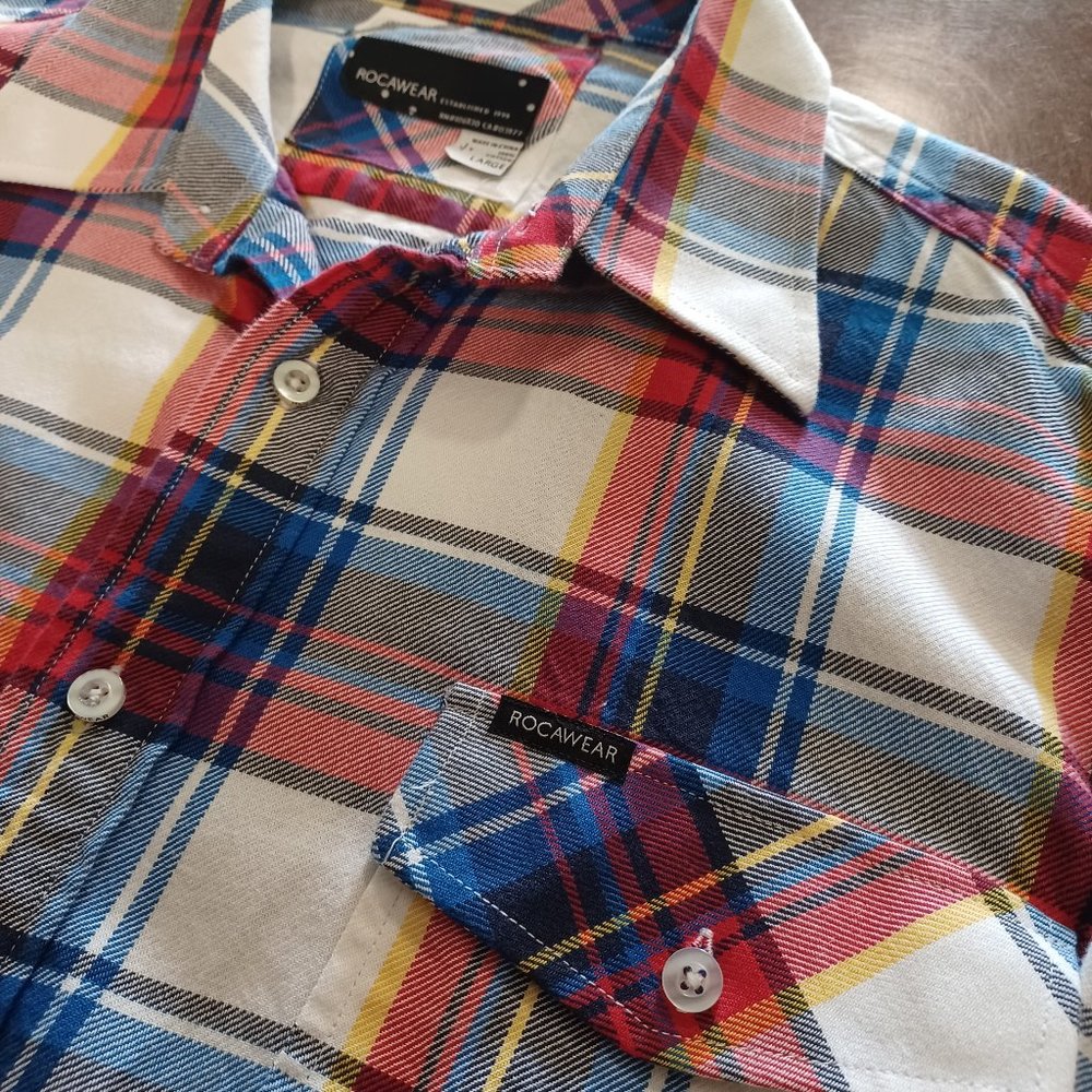 Rocawear Mens Size Large Long Sleeve Shirt